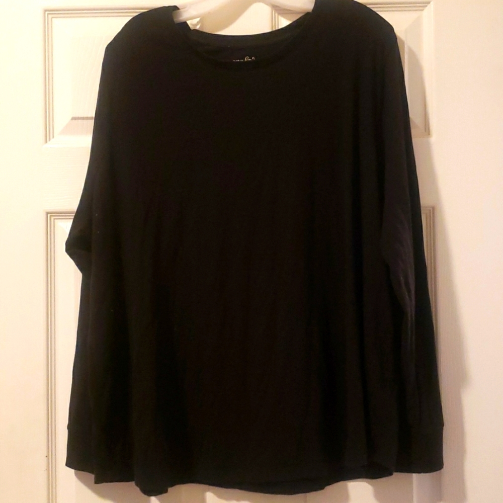 Black Long Sleeve Tee